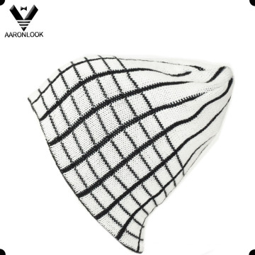 100% acrílico grade jacquard lattice padrão beanie para homens